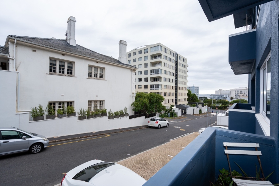 2 Bedroom Property for Sale in Three Anchor Bay Western Cape